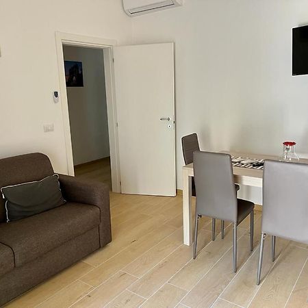 Appartamenti Villa Miramare Rimini Dış mekan fotoğraf