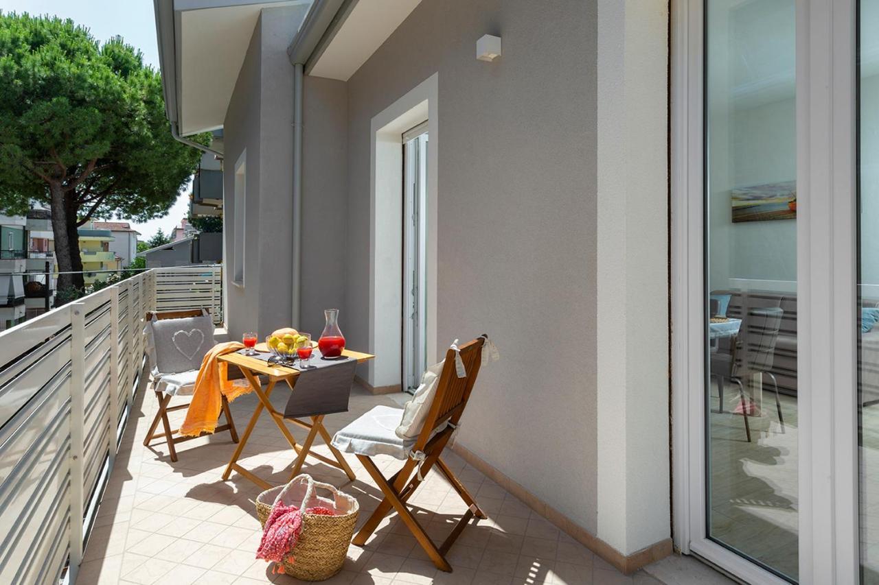 Appartamenti Villa Miramare Rimini Dış mekan fotoğraf