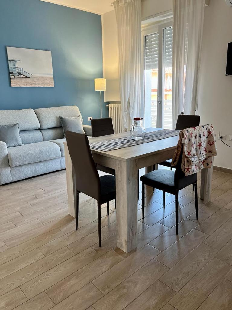 Appartamenti Villa Miramare Rimini Dış mekan fotoğraf